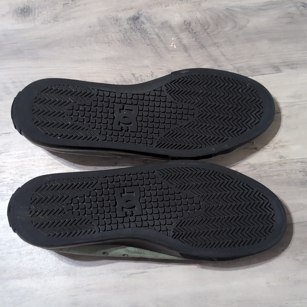 DC Manual Men's Olive Suede Sneakers - Picture 2 of 5